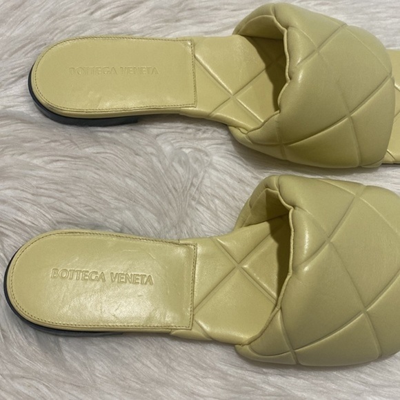 New Bottega Veneta Quilted embossed Lido sandal size 39.5EU - Picture 4 of 13